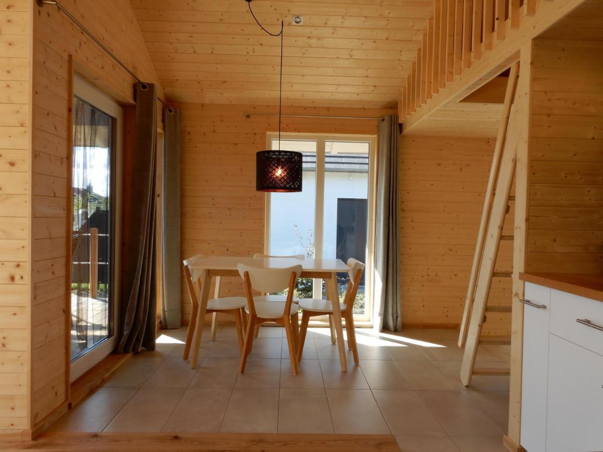 Schwarzes Holzferienhaus mit Sauna in Zierow -- SONNENECK -- 500m zum Ostsee-Strand, 4 - 6 Personen Exterior foto