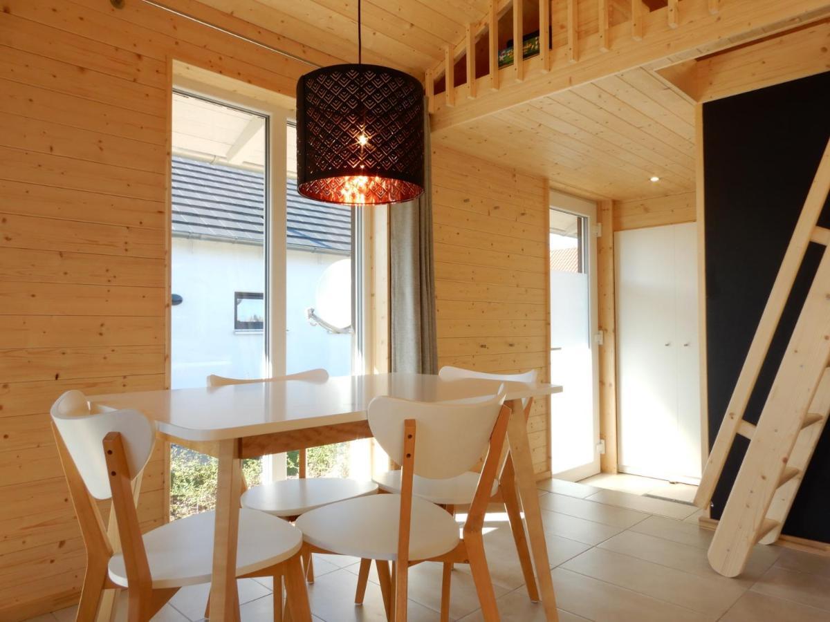 Schwarzes Holzferienhaus mit Sauna in Zierow -- SONNENECK -- 500m zum Ostsee-Strand, 4 - 6 Personen Exterior foto